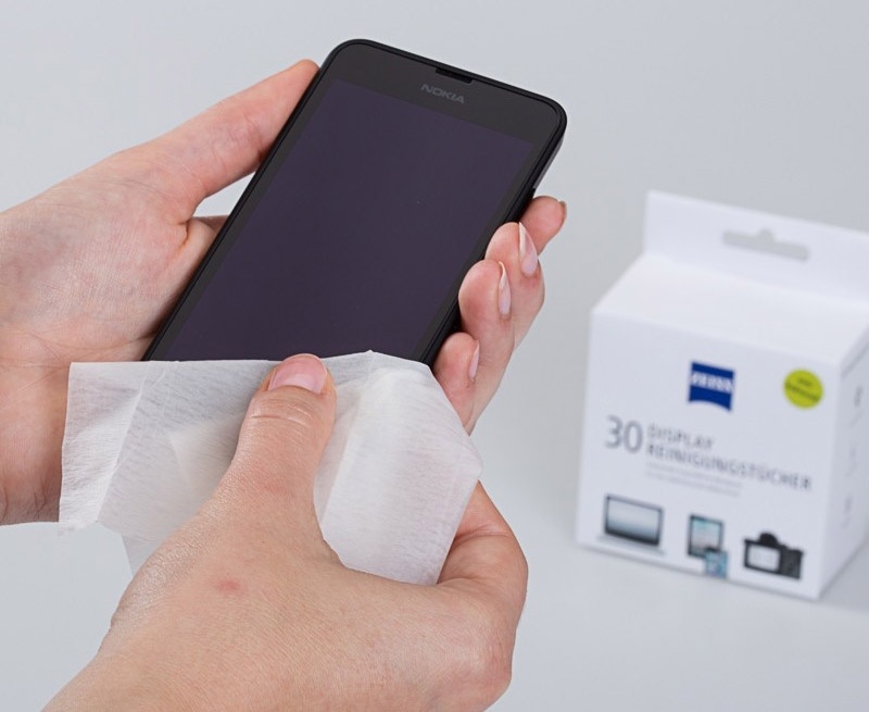 Cách dán kính cường lực tự dán tại nhà cực dễ cùng cf68